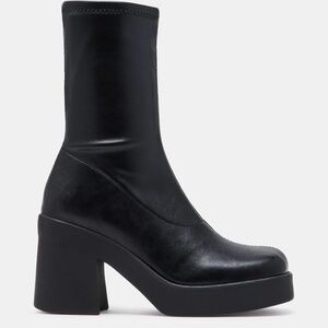 Women's STEVE MADDEN-Klayton Boots (Black) Size 7